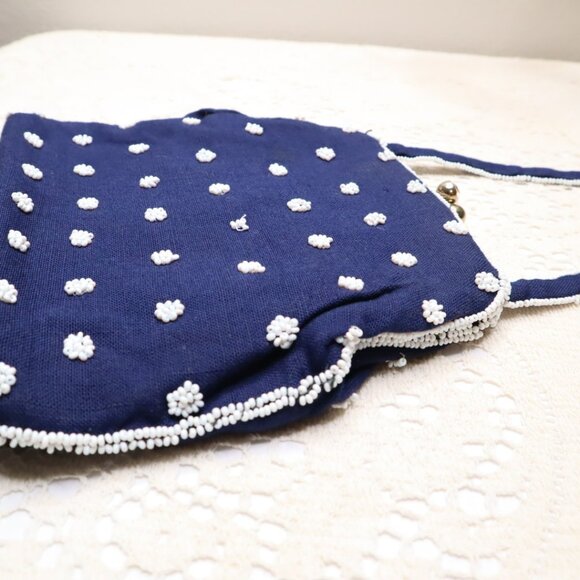 Vintage Beaded Evening Bag: Navy Blue Floral Handbag, Rhinestone Clasp - Picture 6 of 11